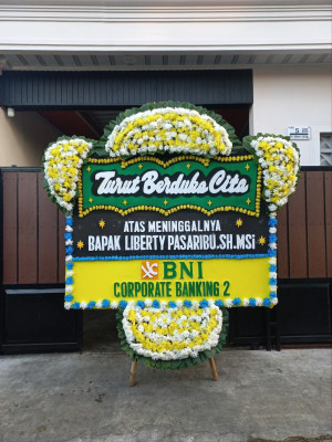 Papan Bunga Duka di Blimbingsari