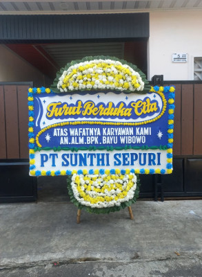 Papan Bunga Duka di Blimbingsari